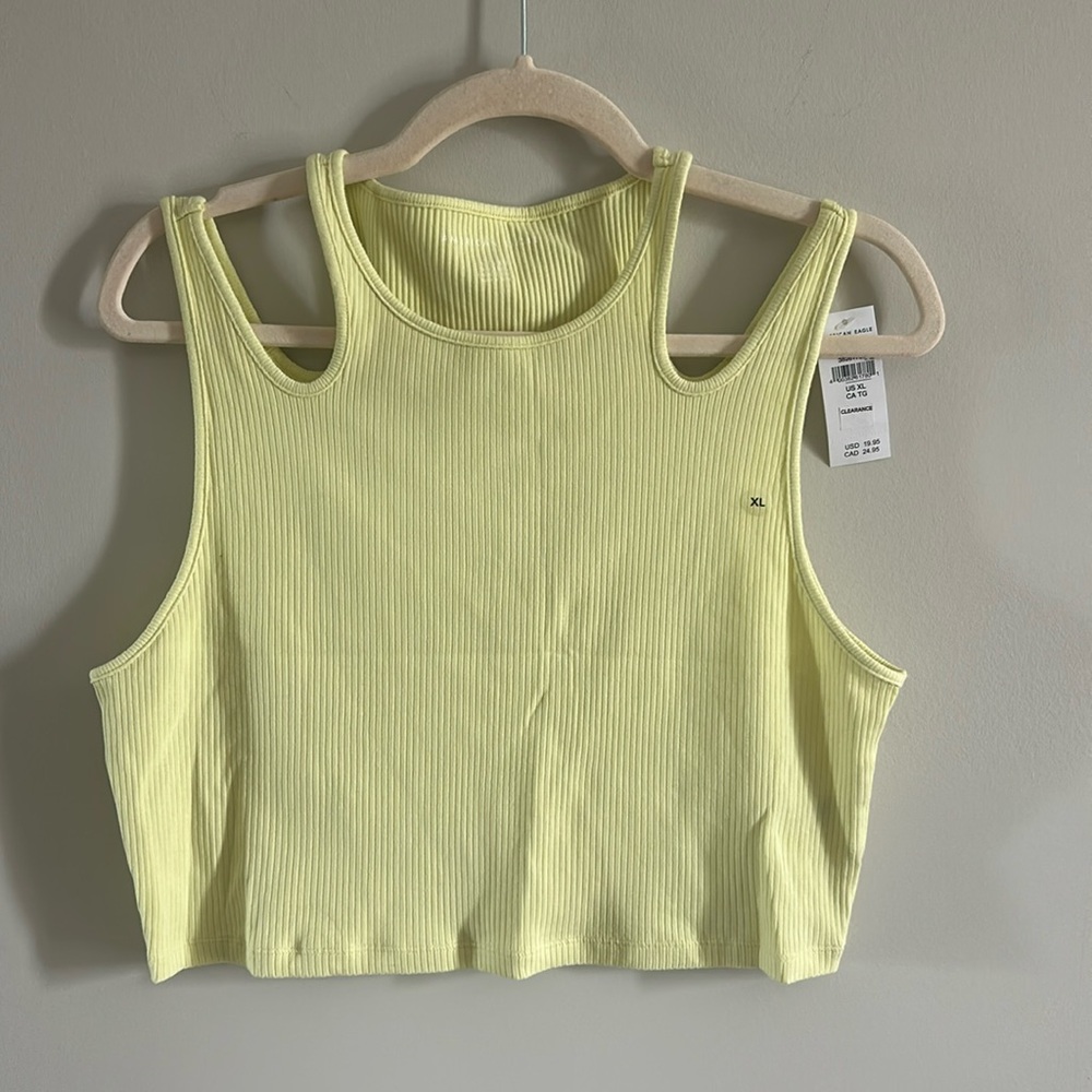 American eagle crop top